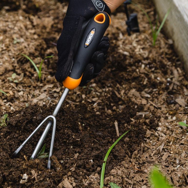 WORX 3-radličný ručný záhradný kultivátor záhradné náradie 84RP250